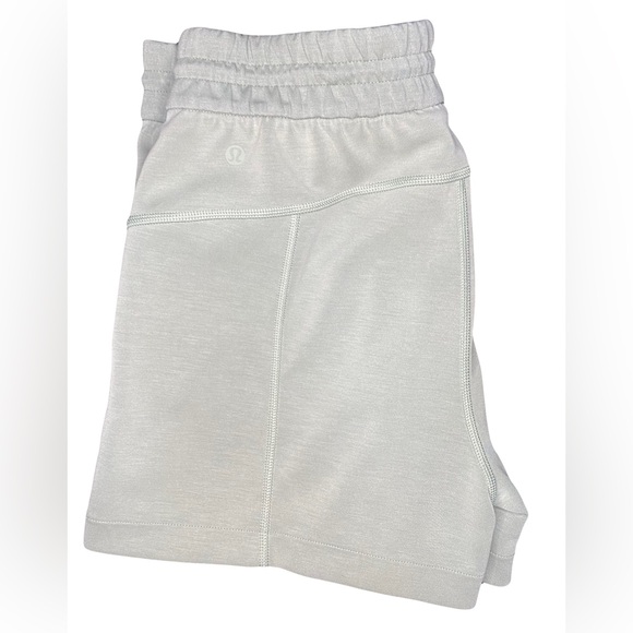 Lululemon Softstreme High-Rise Short - Picture 6 of 15